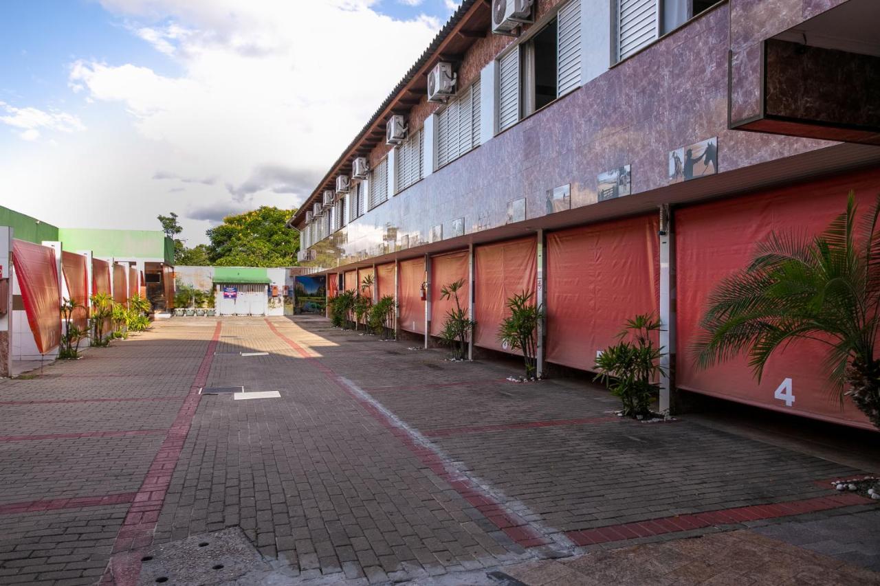 Motel Desejo (Adults Only) ポルト・アレグレ エクステリア 写真
